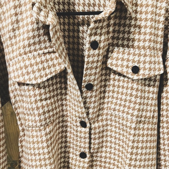 Tweed Houndstooth Single Breasted Shacket - Picture 4 of 6